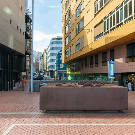 Sahara Air Conditioned * Las Palmas de Gran Canaria